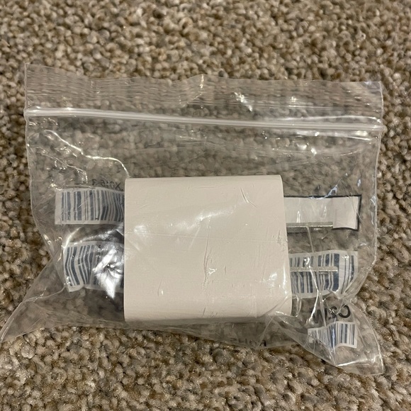 NEW USB-C Charging Block - Picture 2 of 5